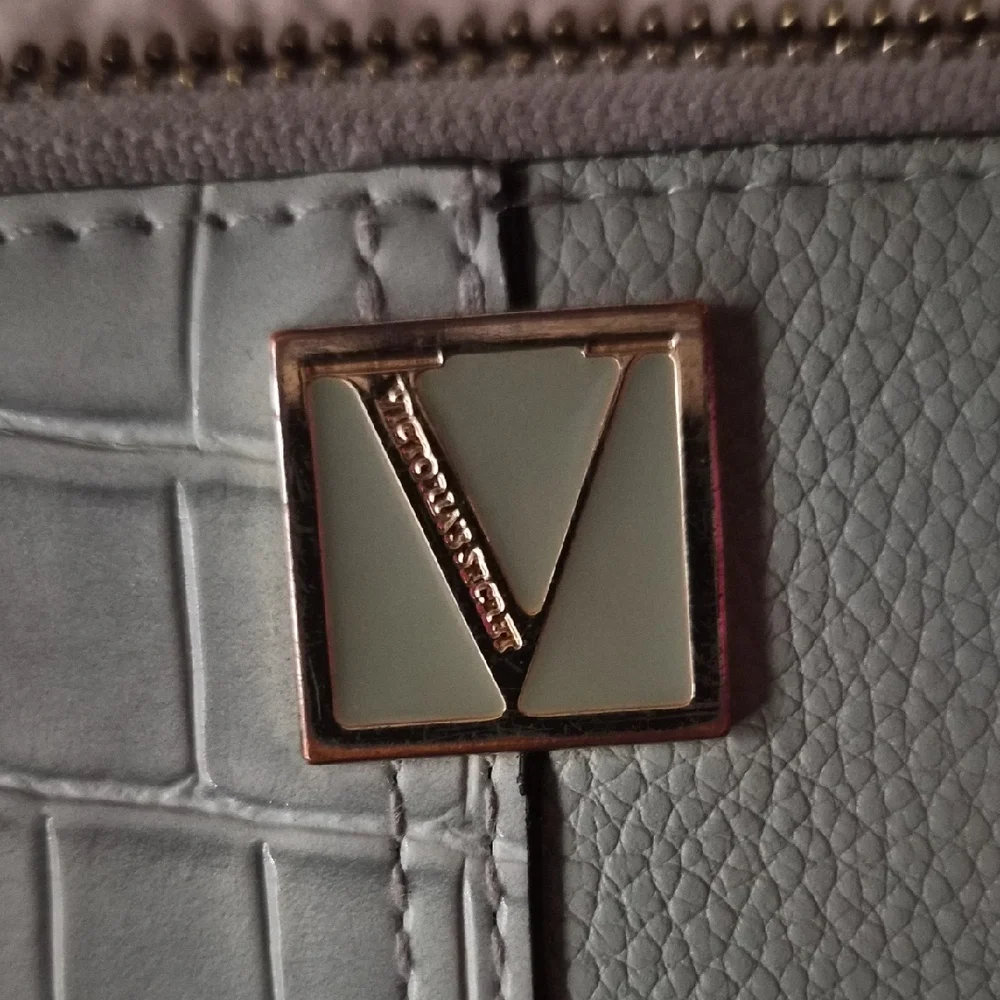 Victoria Secret Light Blue Wallet - Picture 4 of 4